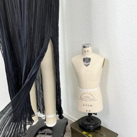 FCUK French Connection Lace Bust Crinkle Midi Slit Dress - Picture 3 of 7